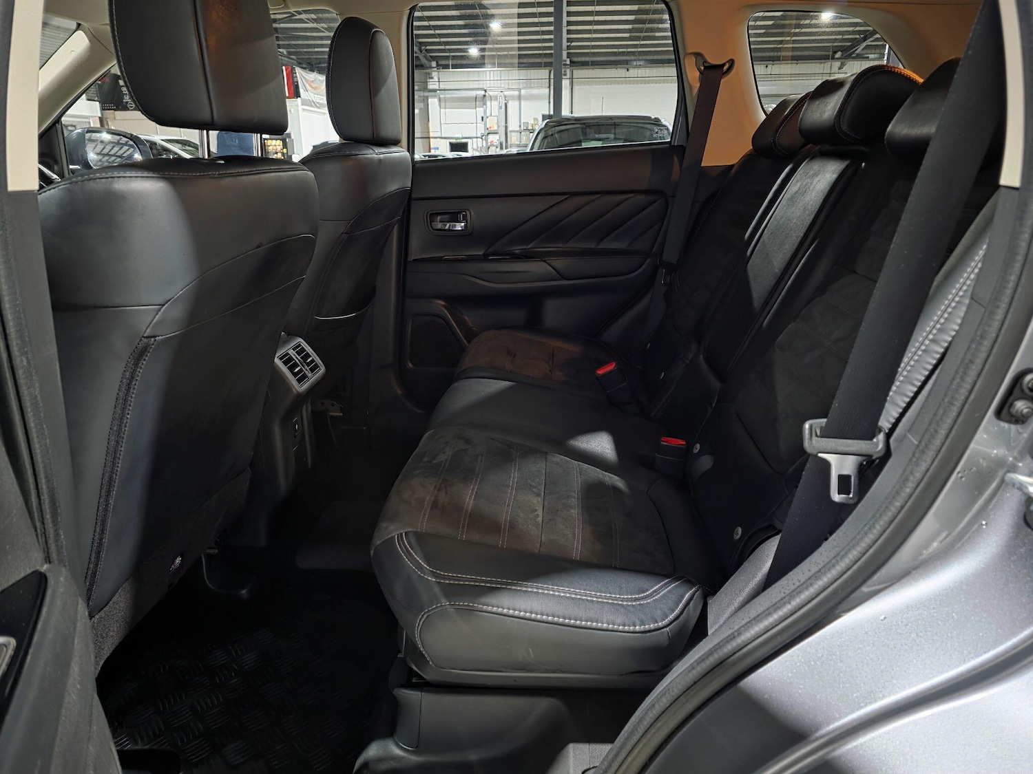 Used Mitsubishi Outlander 2018 for sale - 76398776: Photo 21