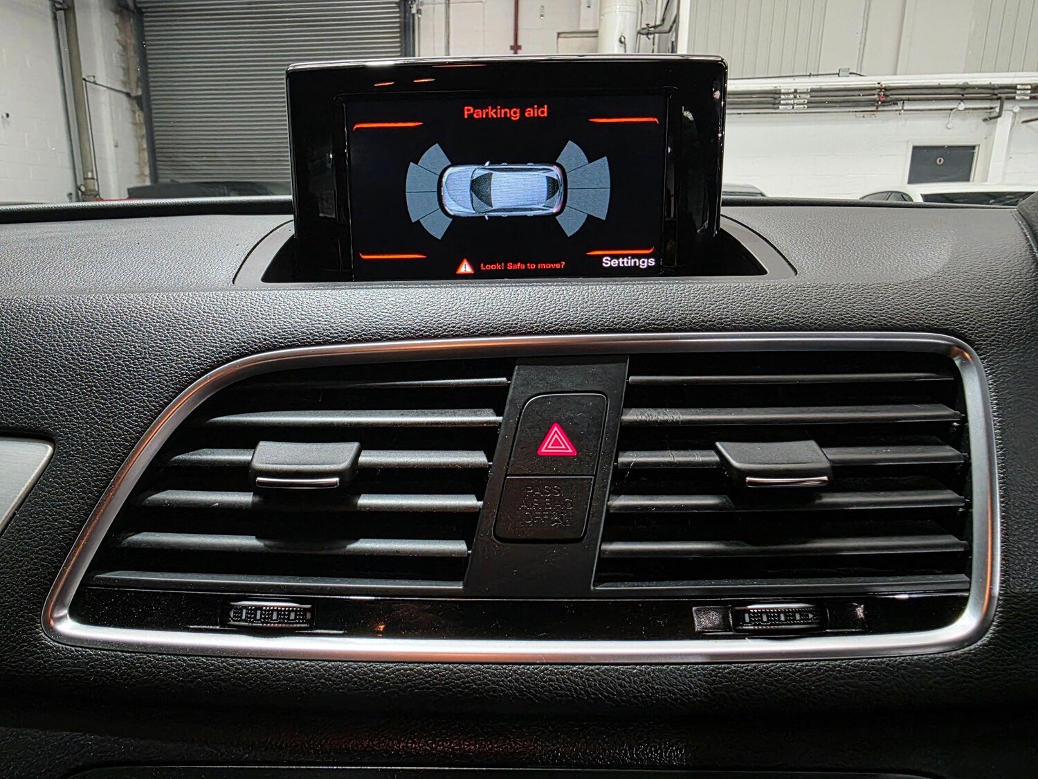 Used Audi Q3 2017 for sale - 76013776: Photo 8