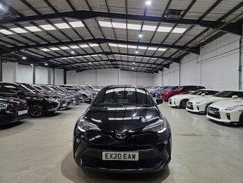 Used Toyota C-HR 2020 for sale - 76512315: Photo