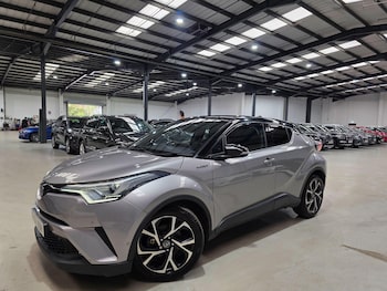 Used Toyota C-HR 2017 for sale - 76094375: Photo