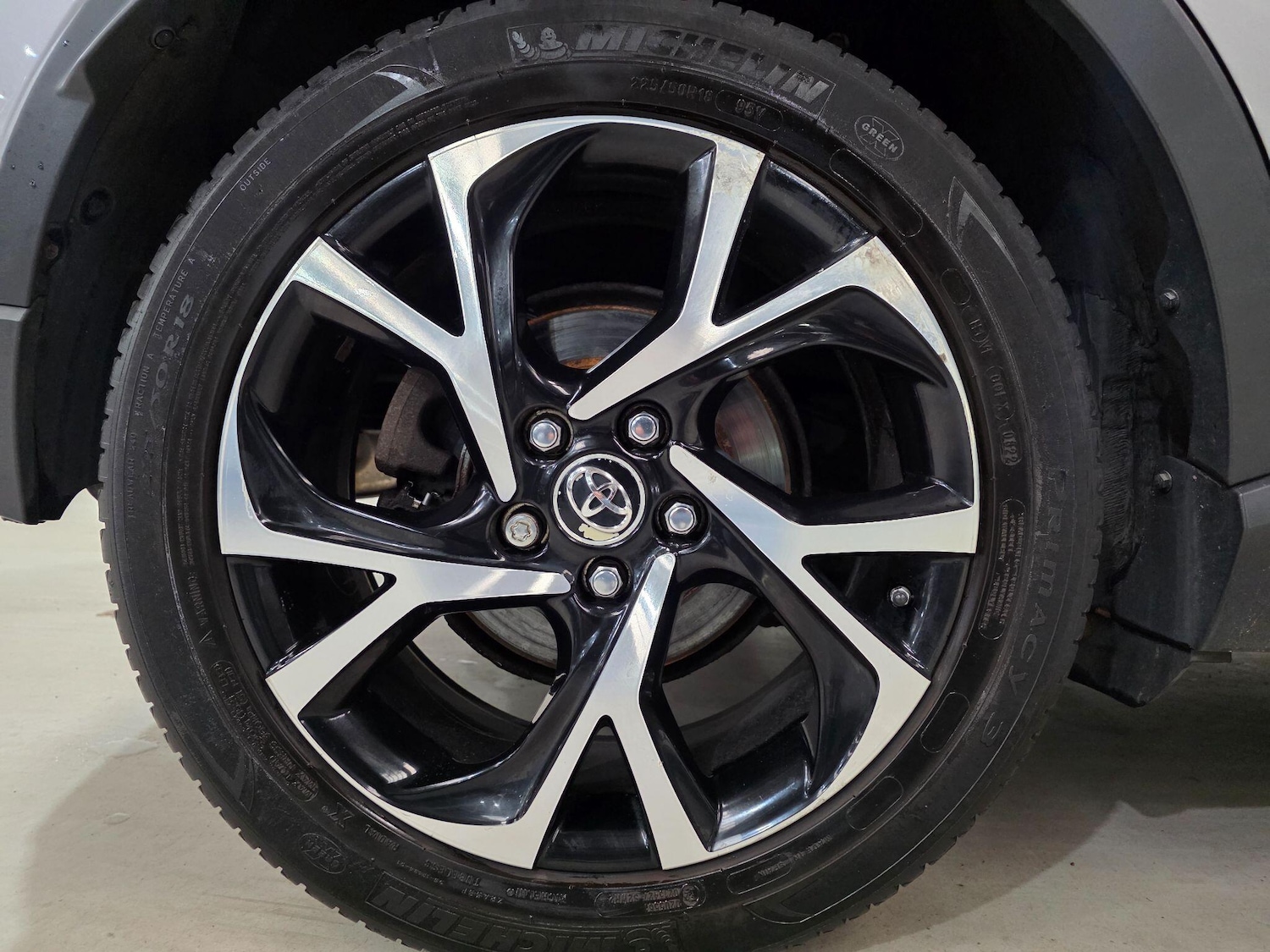 Used Toyota C-HR 2017 for sale - 76094375: Photo 25