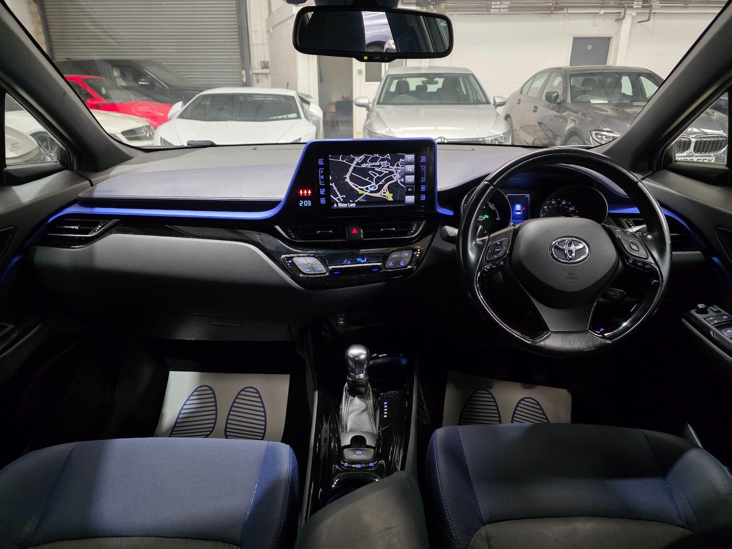 Used Toyota C-HR 2017 for sale - 76094375: Photo 5
