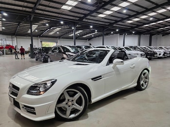 Used Mercedes-Benz SLK 2014 for sale - 75600003: Photo