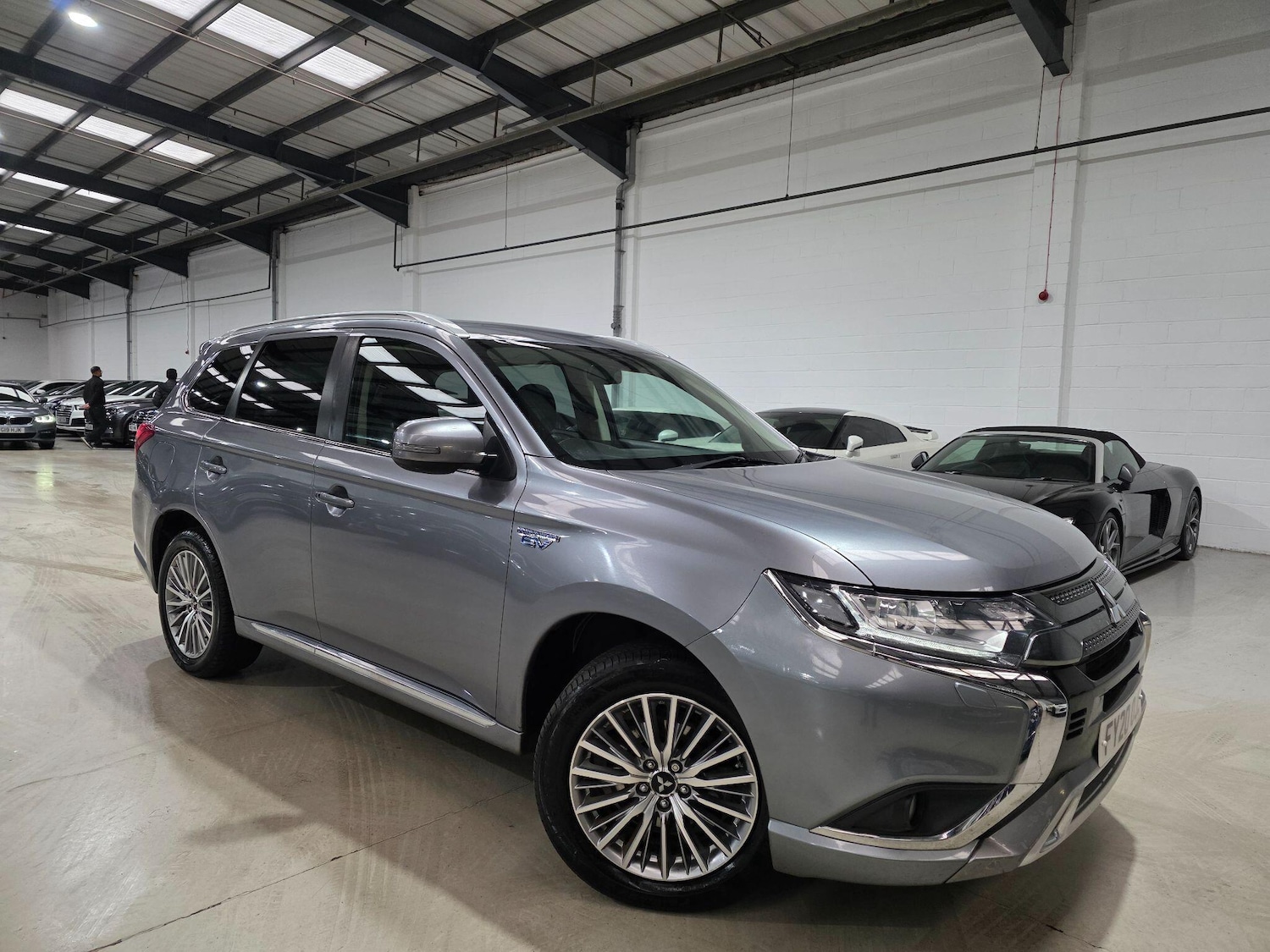 Used Mitsubishi Outlander 2020 for sale - 77559706: Photo 3