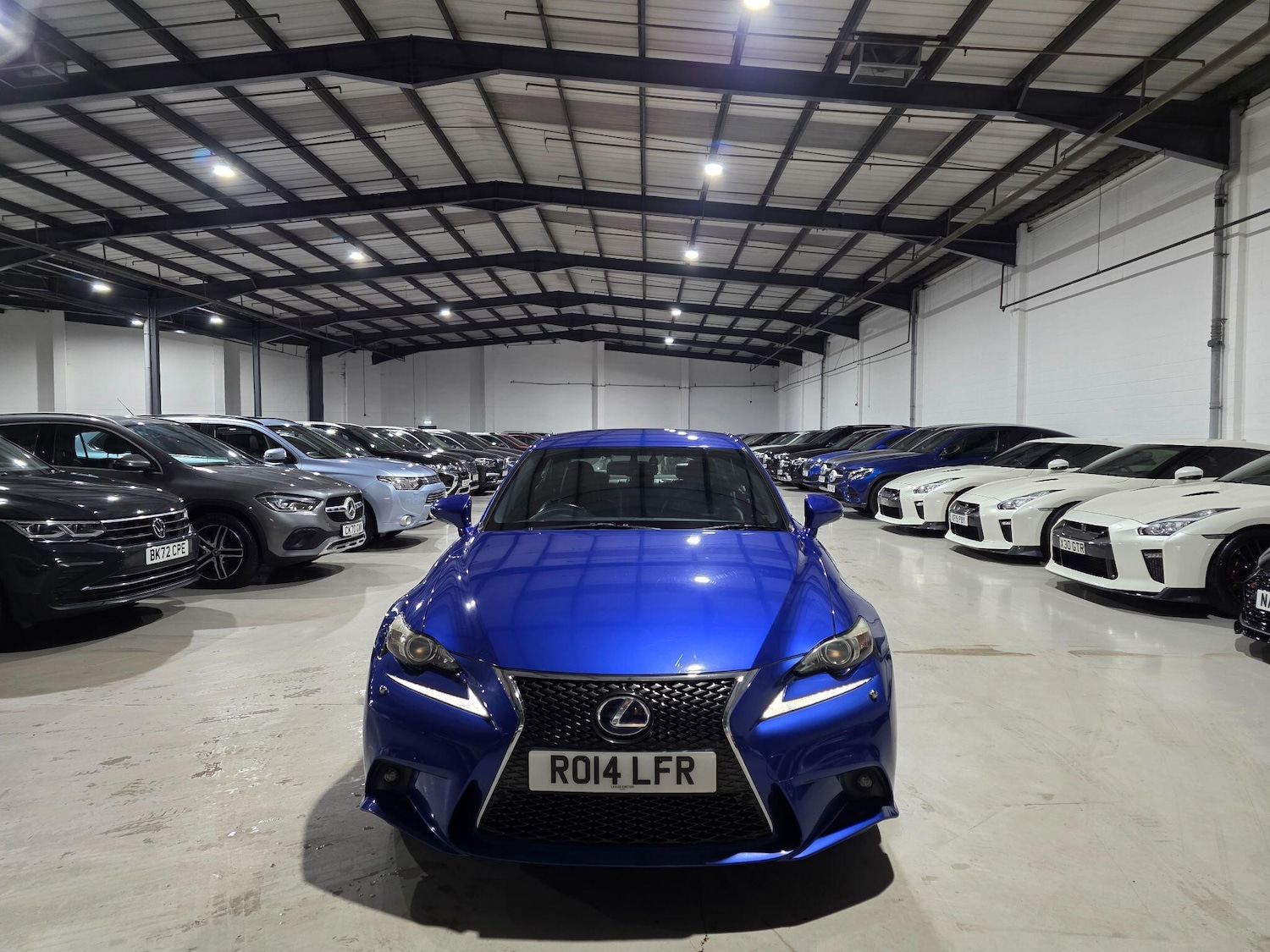 Used Lexus IS 2014 for sale - 75990498: Photo 2