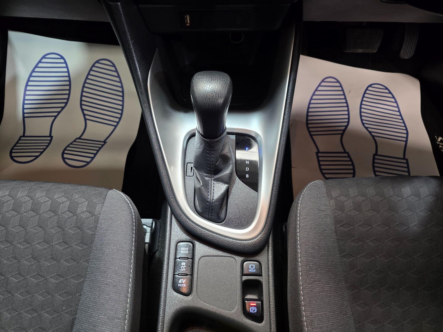 Used Toyota Yaris 2021 for sale - 77425112: Photo 10