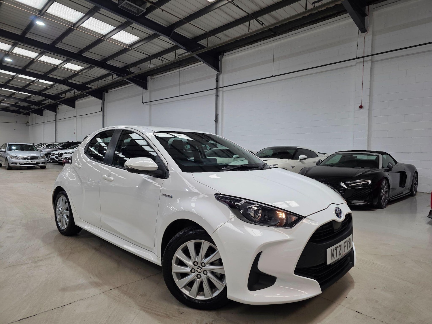 Used Toyota Yaris 2021 for sale - 77425112: Photo 3