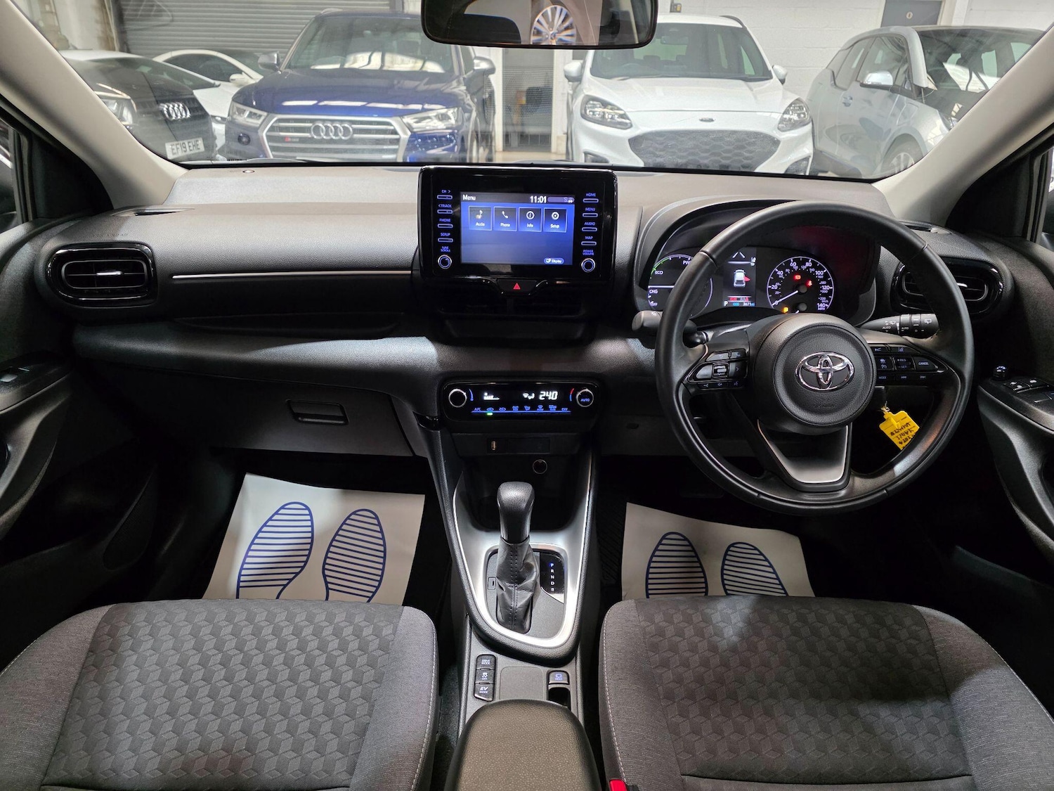 Used Toyota Yaris 2021 for sale - 77425112: Photo 5