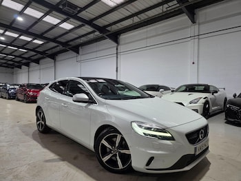 Used Volvo V40 2019 for sale - 78115803: Photo
