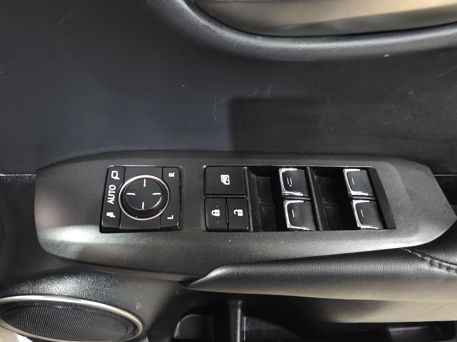 Used Lexus NX 2018 for sale - 77238646: Photo 15