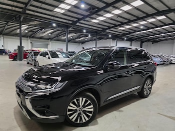 Used Mitsubishi Outlander 2020 for sale - 76349614: Photo