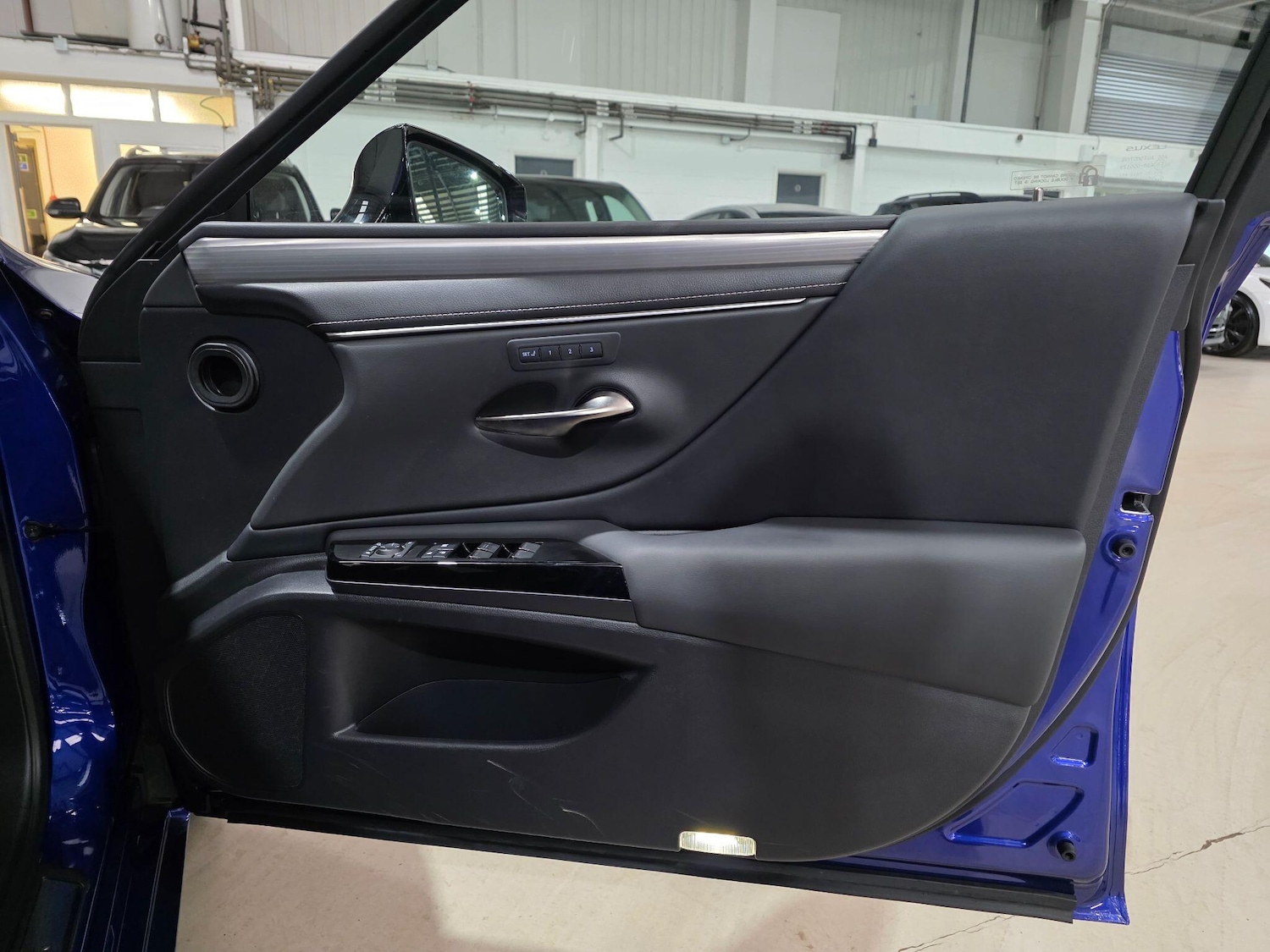 Used Lexus ES 2022 for sale - 77598772: Photo 15