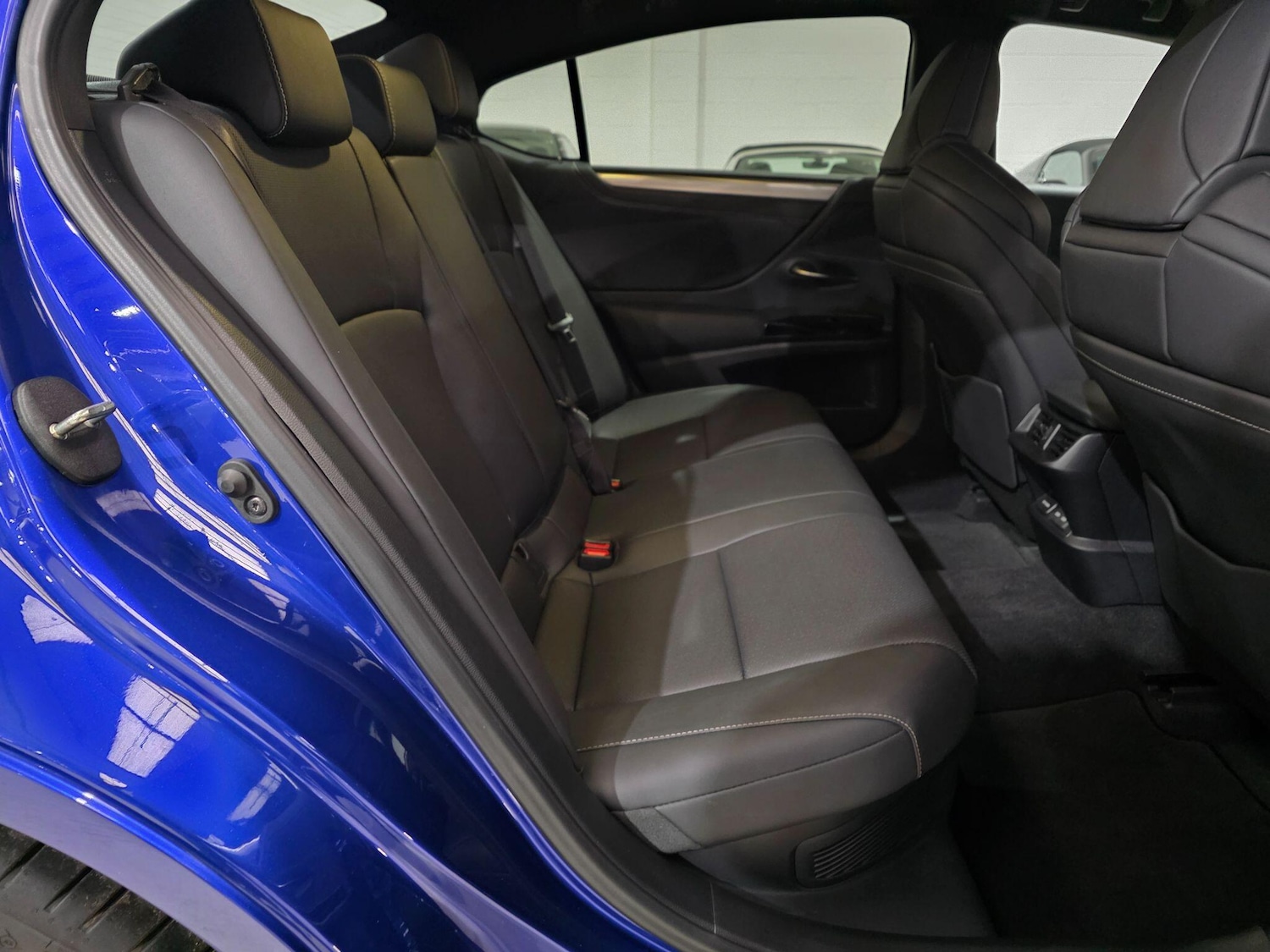 Used Lexus ES 2022 for sale - 77598772: Photo 25