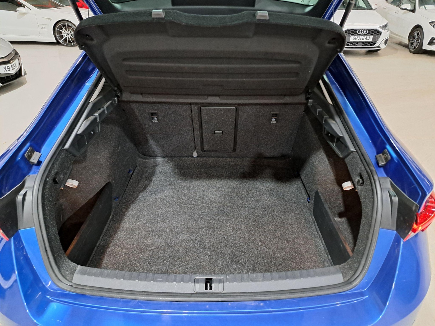 Vehicle 29