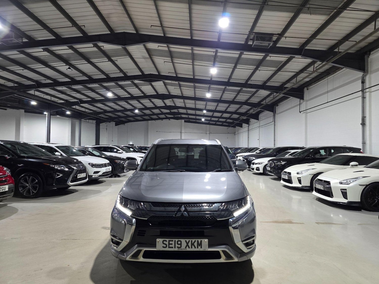Used Mitsubishi Outlander 2019 for sale - 77131449: Photo 2