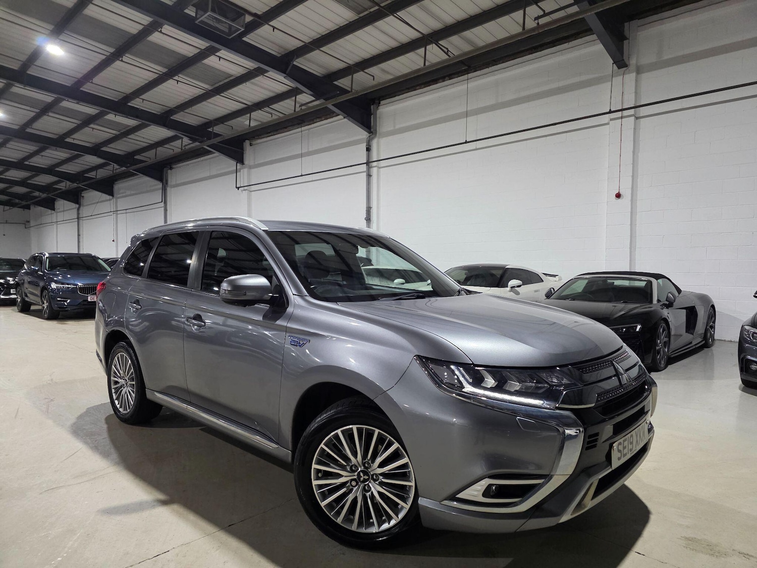 Used Mitsubishi Outlander 2019 for sale - 77131449: Photo 3