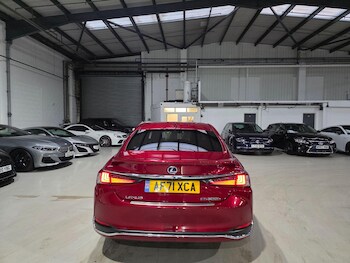 Used Lexus ES 2022 for sale - 77016097: Photo