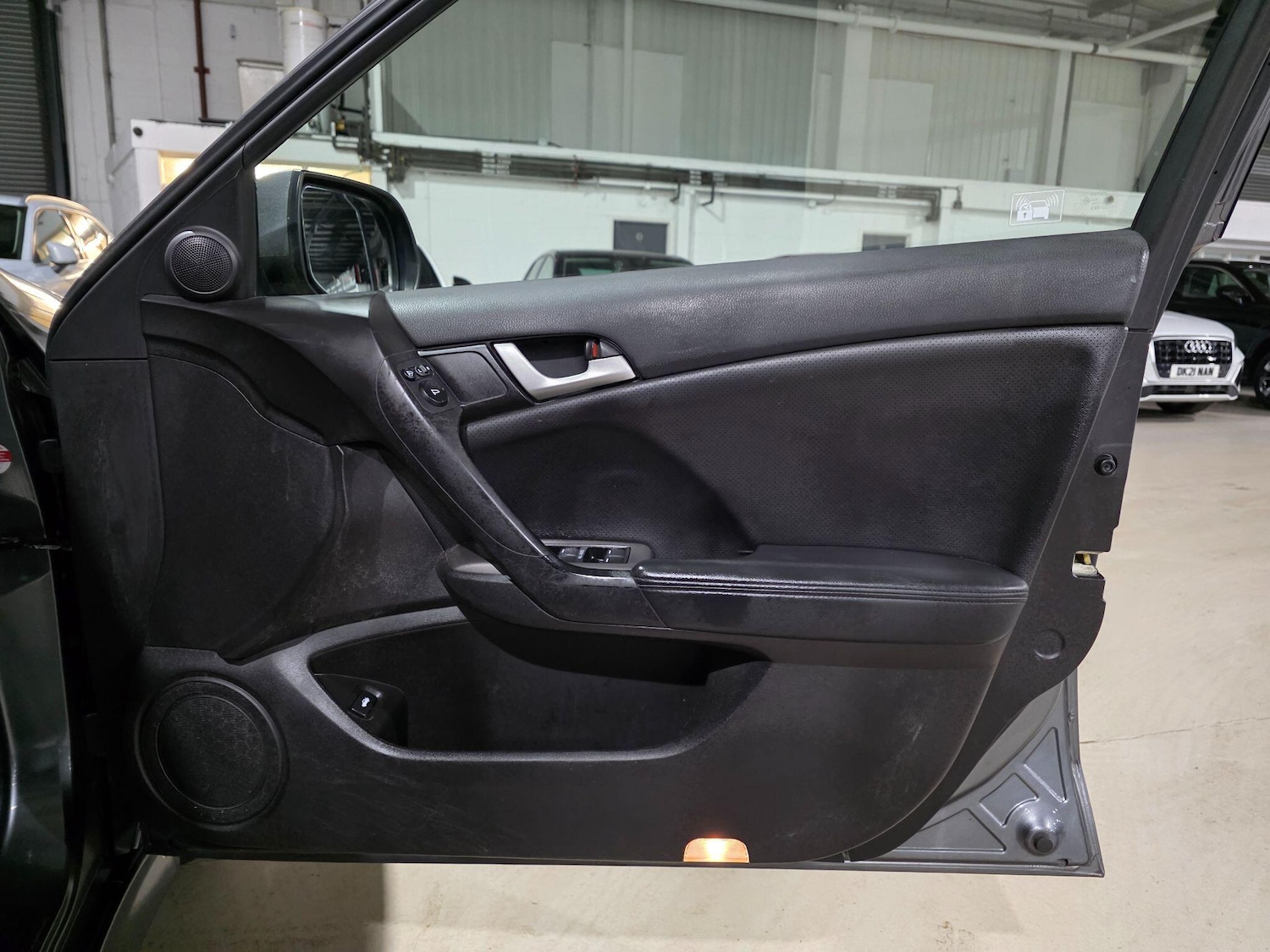 Used Honda Accord 2011 for sale - 77658743: Photo 12