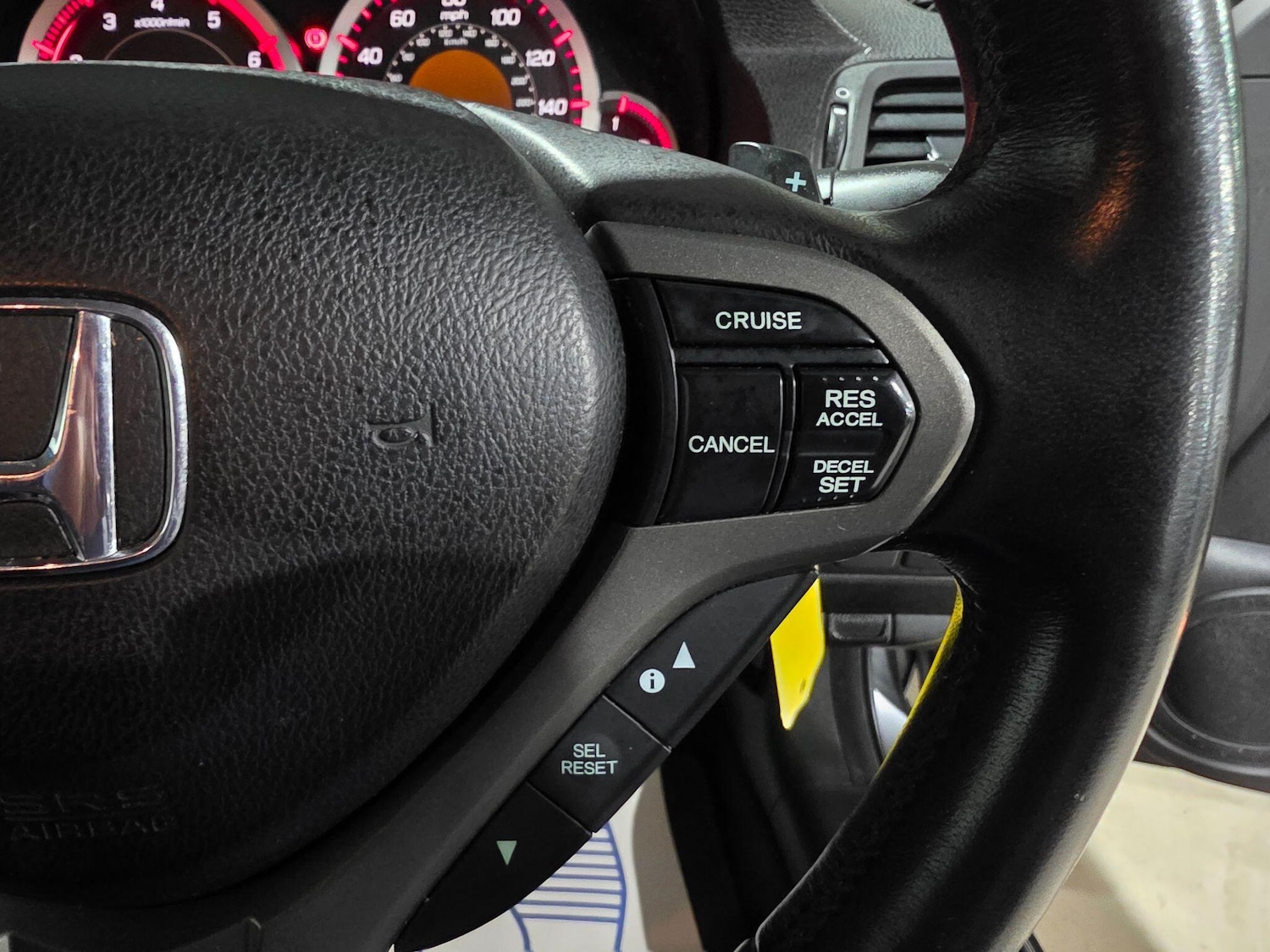 Used Honda Accord 2011 for sale - 77658743: Photo 17