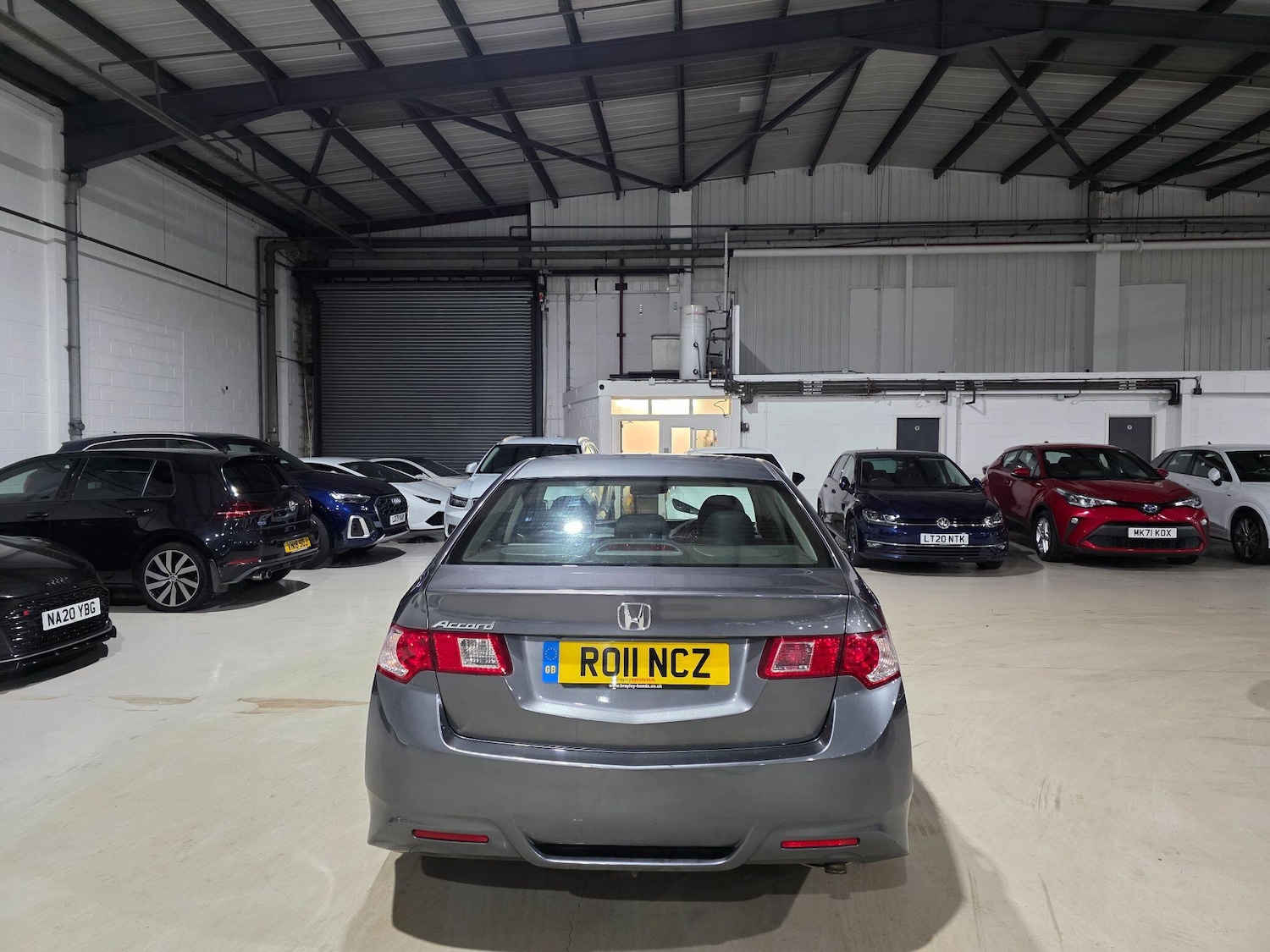 Used Honda Accord 2011 for sale - 77658743: Photo 4