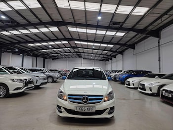 Used Mercedes-Benz B Class 2015 for sale - 79540085: Photo