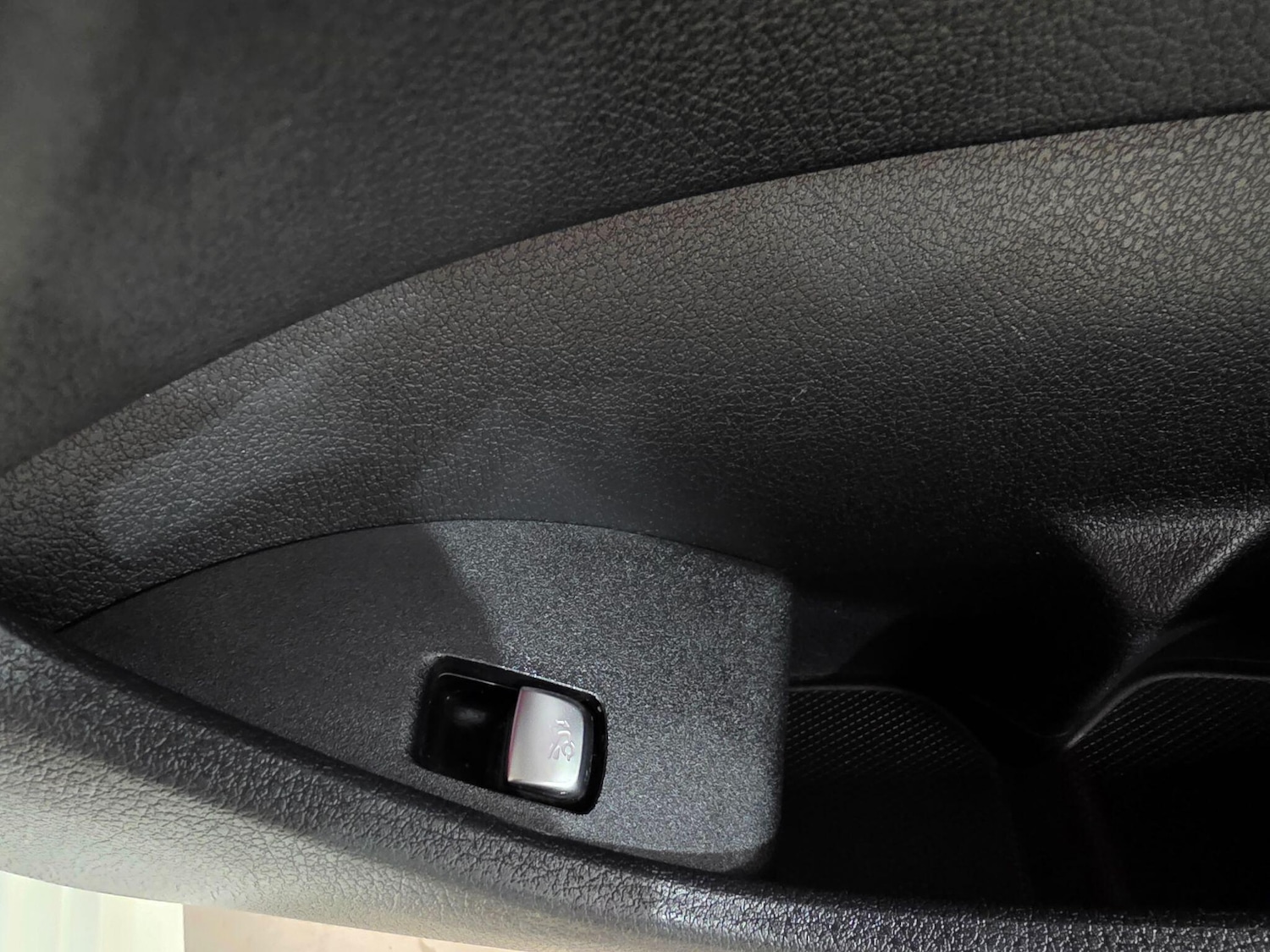 Used Mercedes-Benz E Class 2020 for sale - 77040468: Photo 19