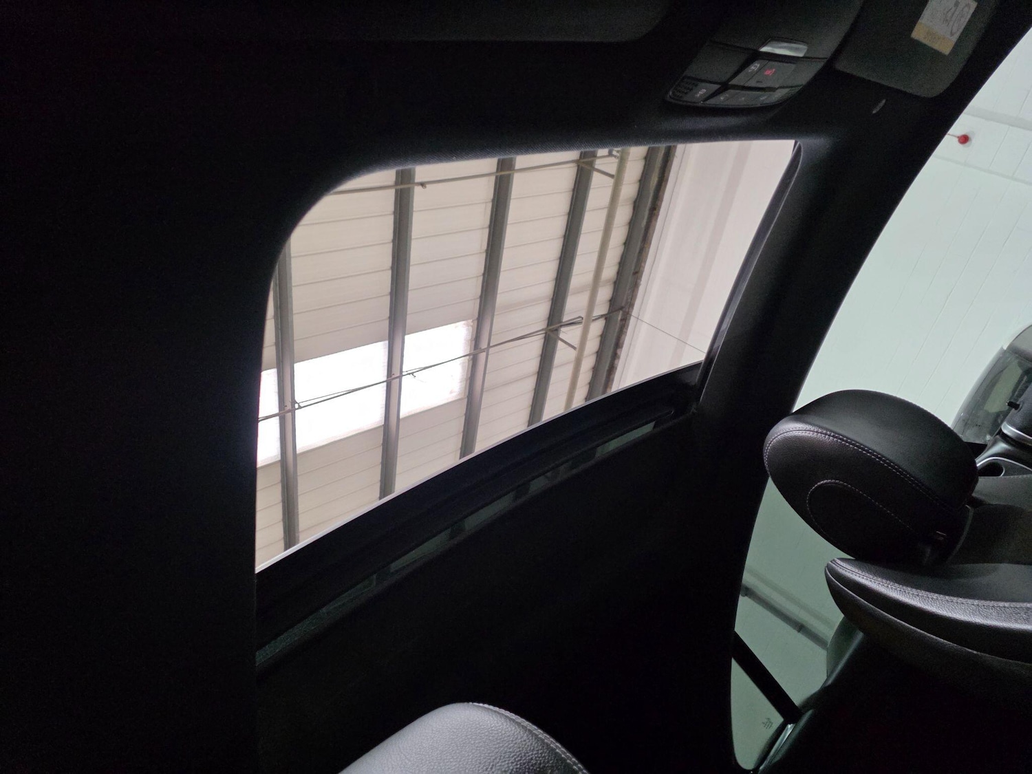 Used Mercedes-Benz E Class 2020 for sale - 77040468: Photo 7