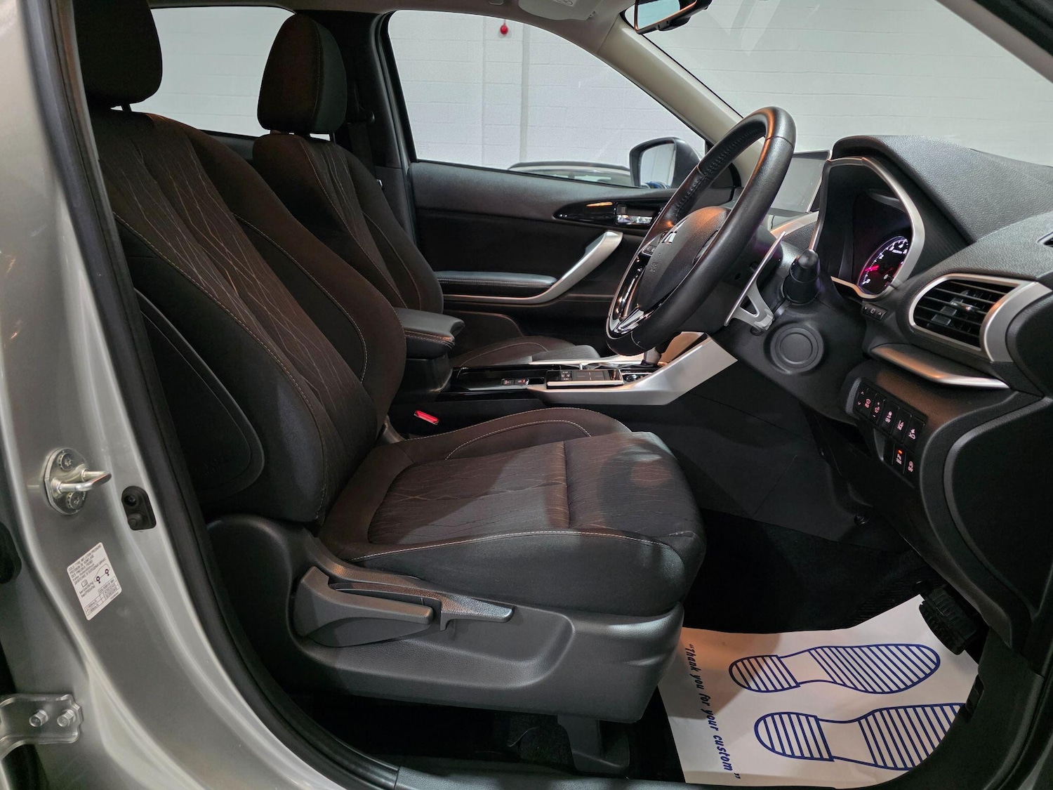 Used Mitsubishi Eclipse Cross 2020 for sale - 76457344: Photo 6