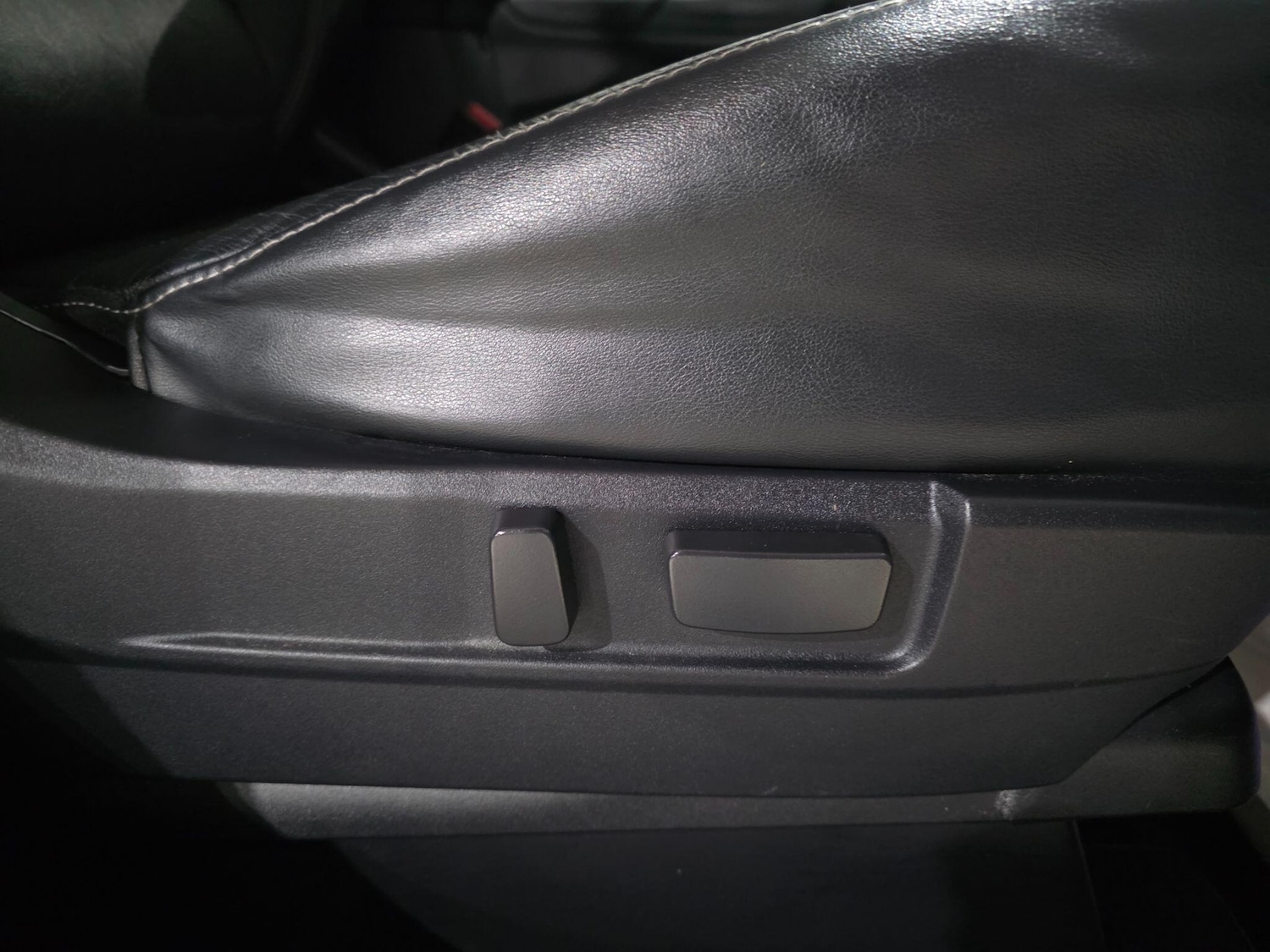 Used Mitsubishi Outlander 2018 for sale - 76965626: Photo 12