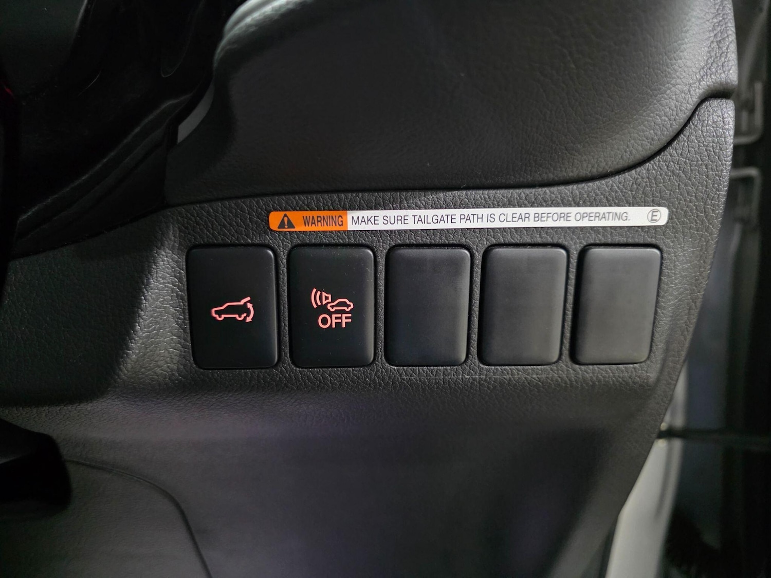 Used Mitsubishi Outlander 2018 for sale - 76965626: Photo 16