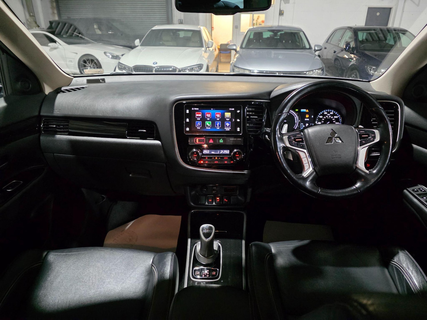 Used Mitsubishi Outlander 2018 for sale - 76965626: Photo 5