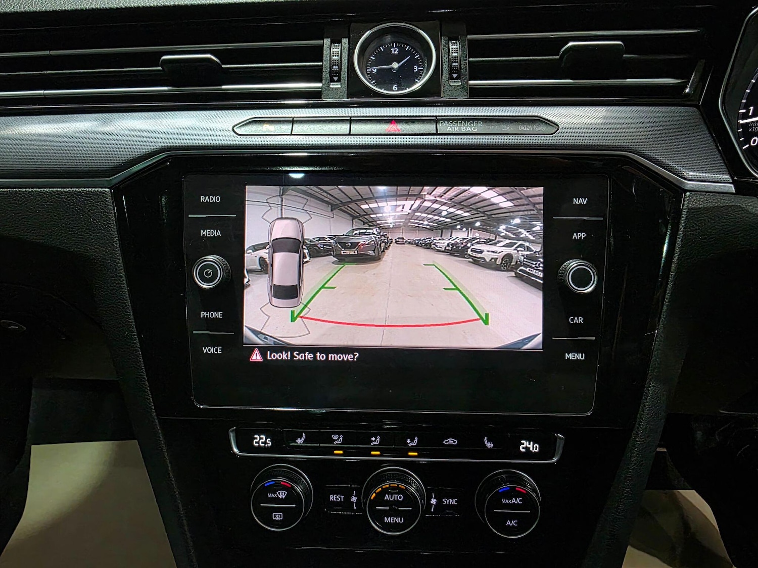 Used Volkswagen Passat 2018 for sale - 77040434: Photo 11