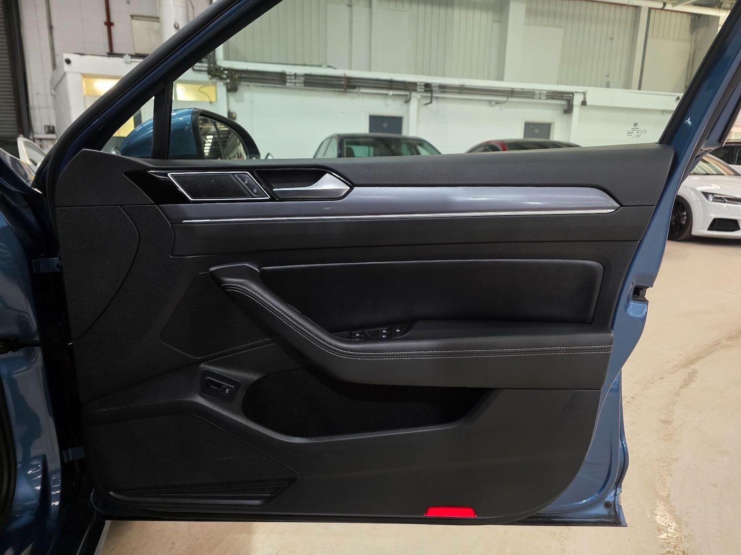 Used Volkswagen Passat 2018 for sale - 77040434: Photo 17