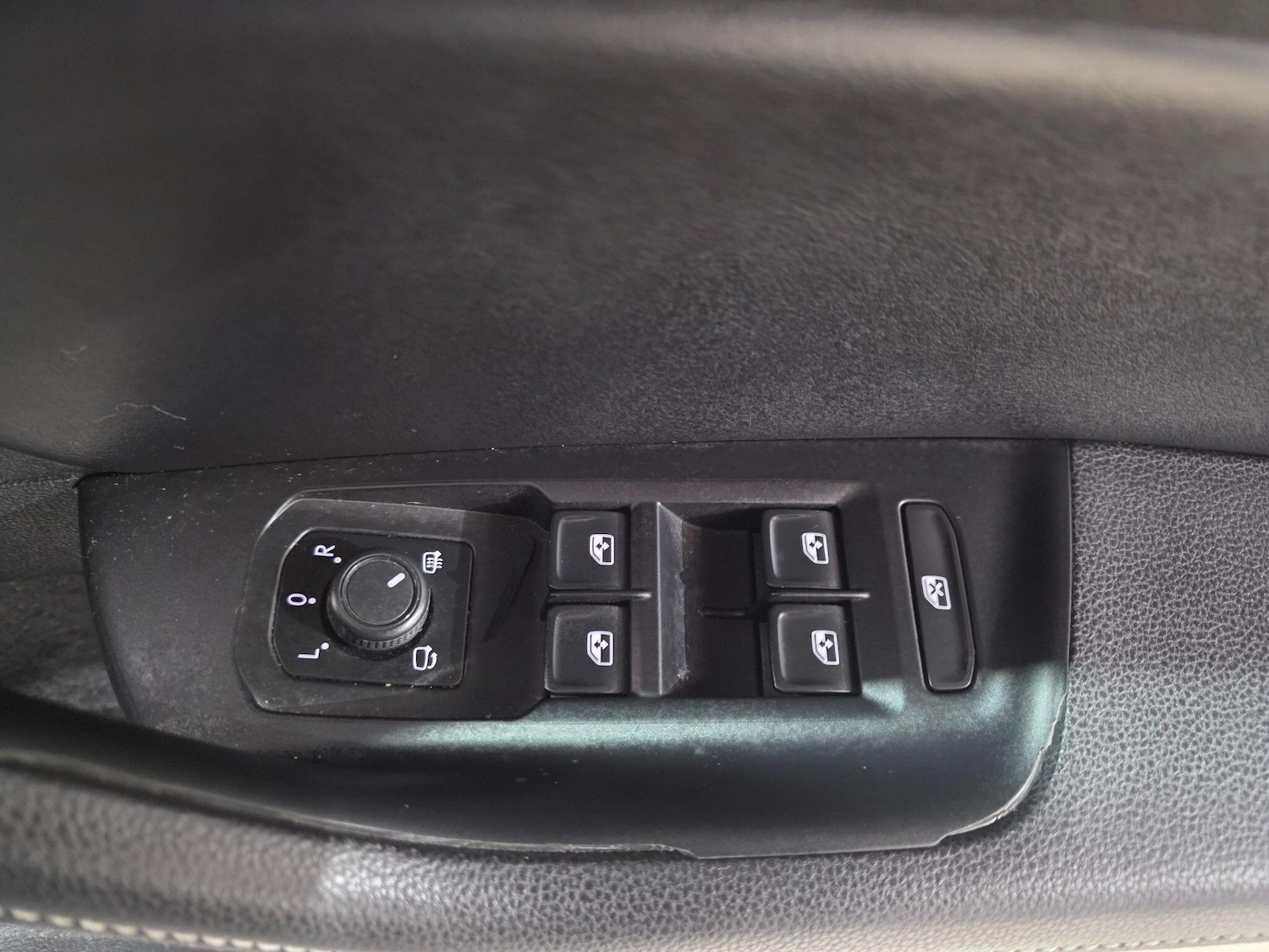 Used Volkswagen Passat 2018 for sale - 77040434: Photo 18