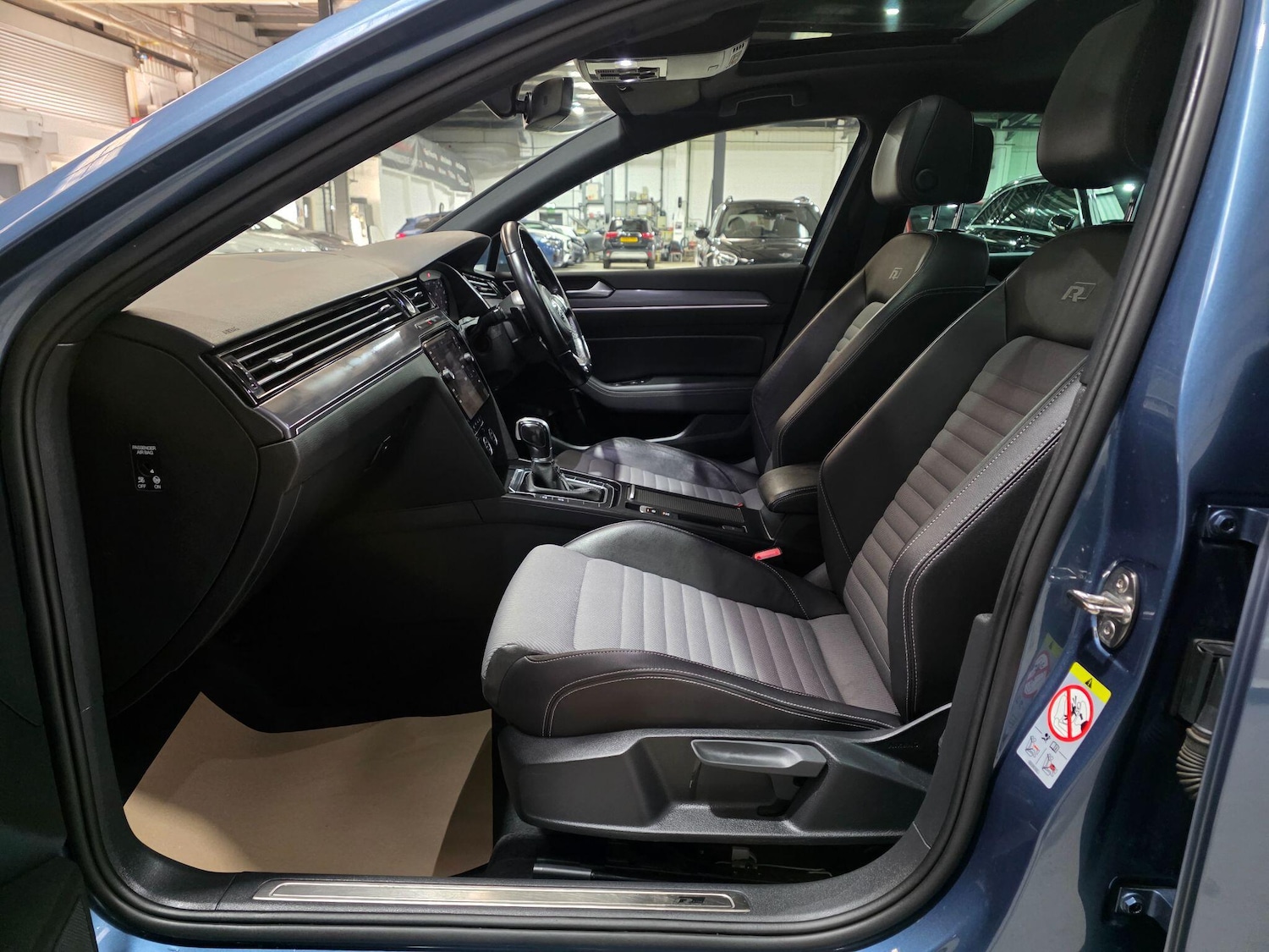 Used Volkswagen Passat 2018 for sale - 77040434: Photo 31