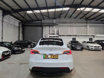 Used Tesla Model Y 2024 for sale - 78965970: Photo