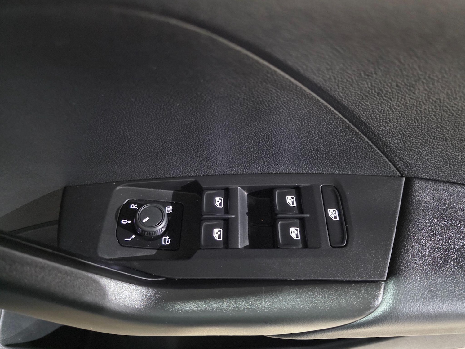 Used Volkswagen T-Cross 2021 for sale - 77412014: Photo 14