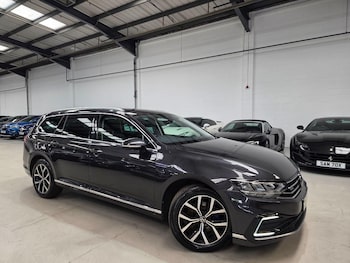 Used Volkswagen Passat 2021 for sale - 75757356: Photo