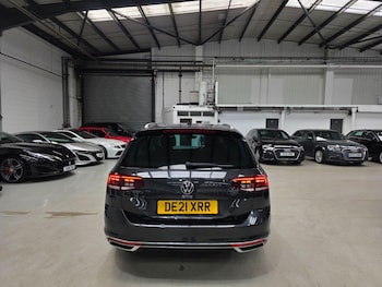 Used Volkswagen Passat 2021 for sale - 75757356: Photo