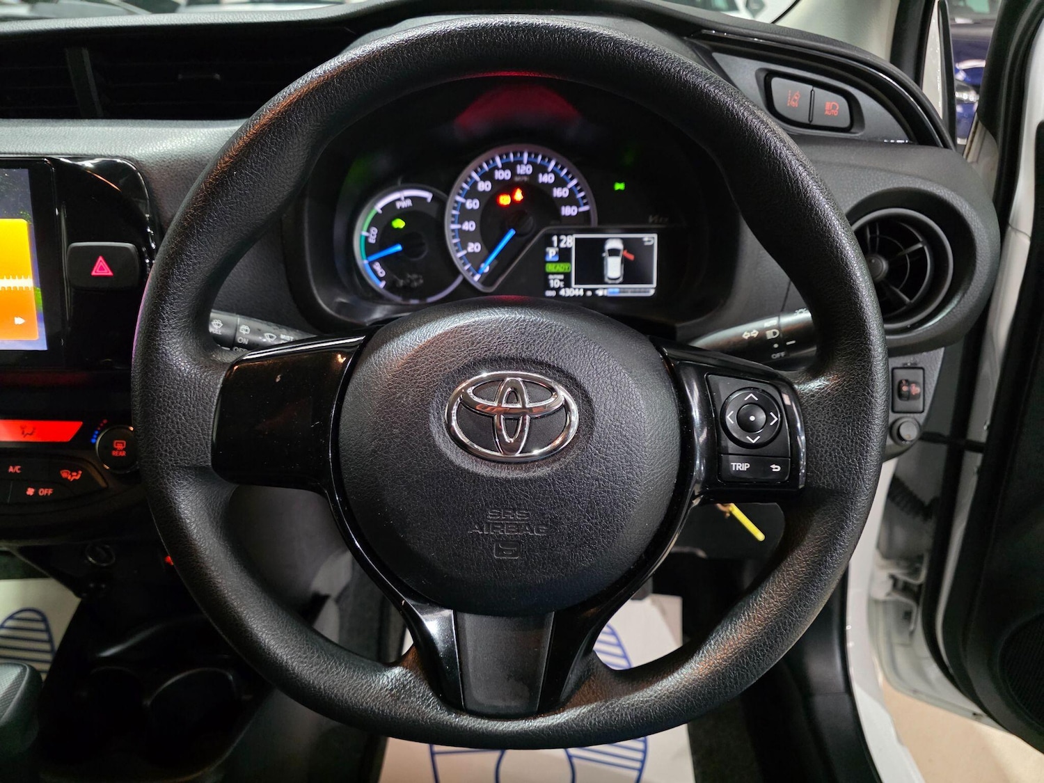 Used Toyota Yaris 2023 for sale - 77191562: Photo 15