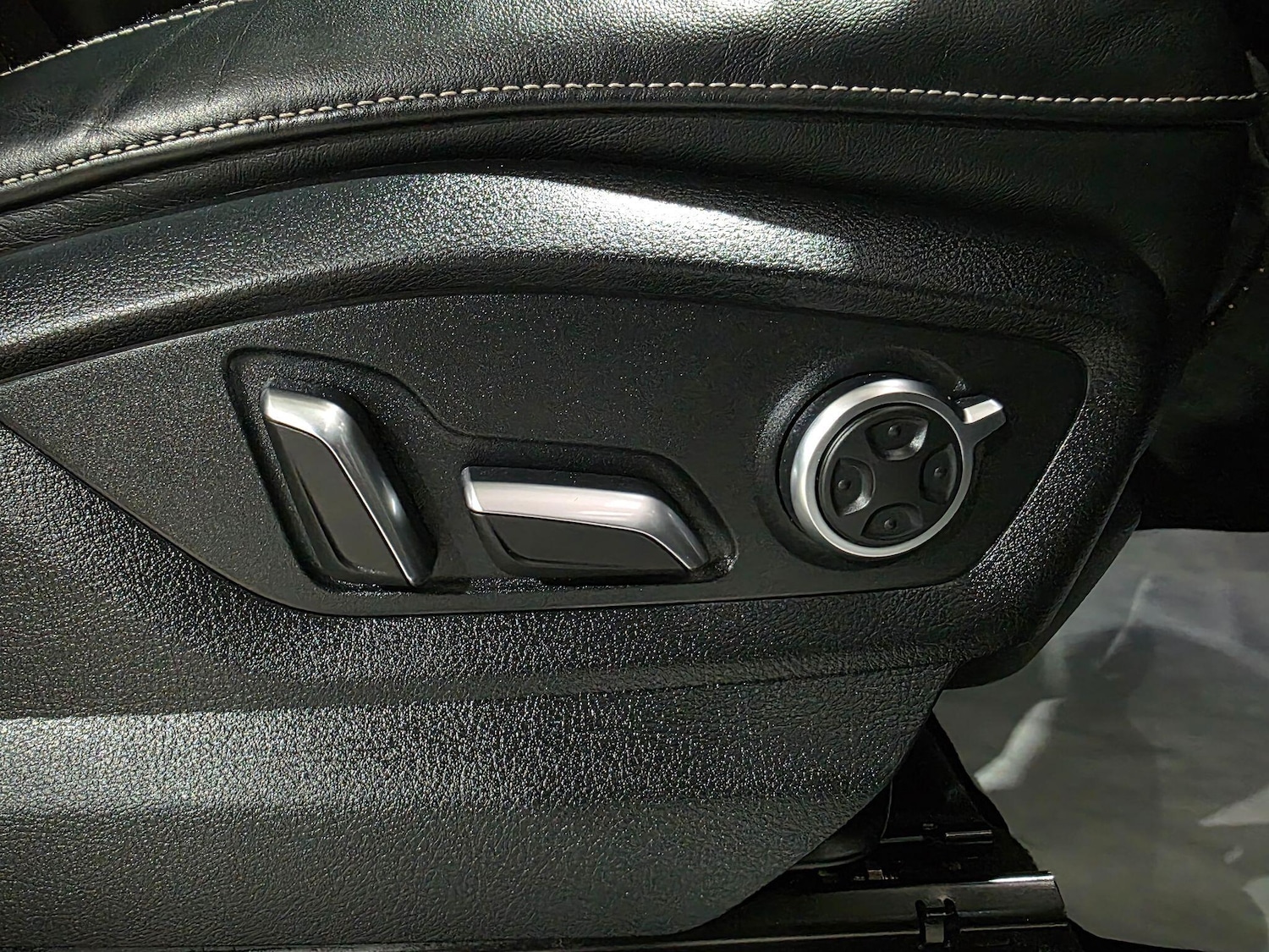 Used Audi Q7 2017 for sale - 76993084: Photo 17