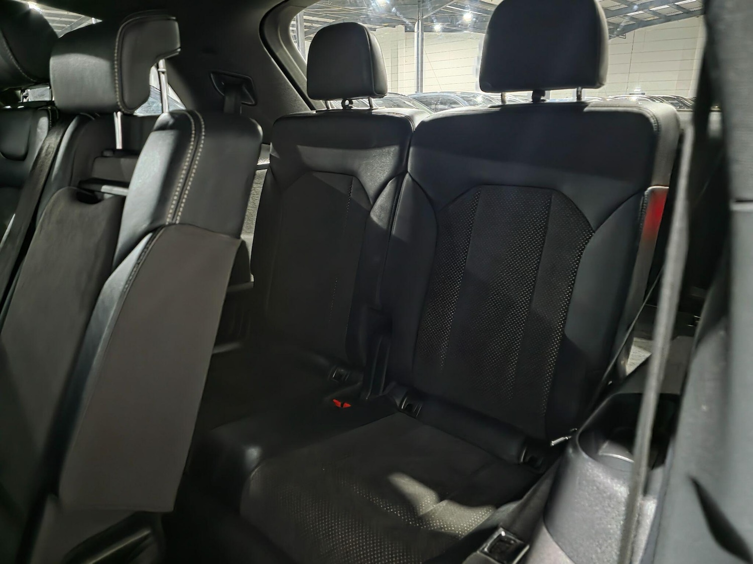 Used Audi Q7 2017 for sale - 76993084: Photo 36