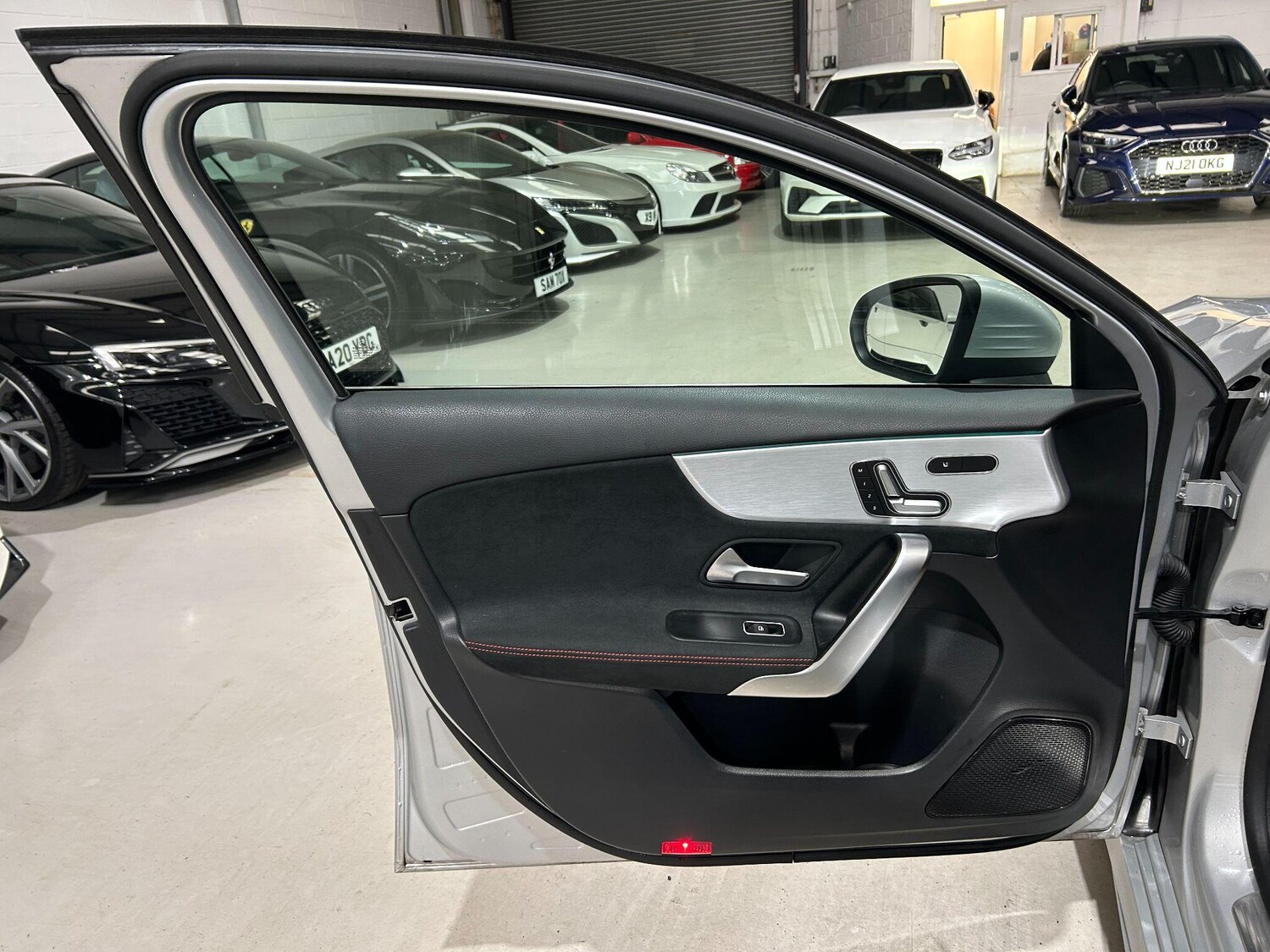 Used Mercedes-Benz A-Class 2019 for sale - 75914775: Photo 36