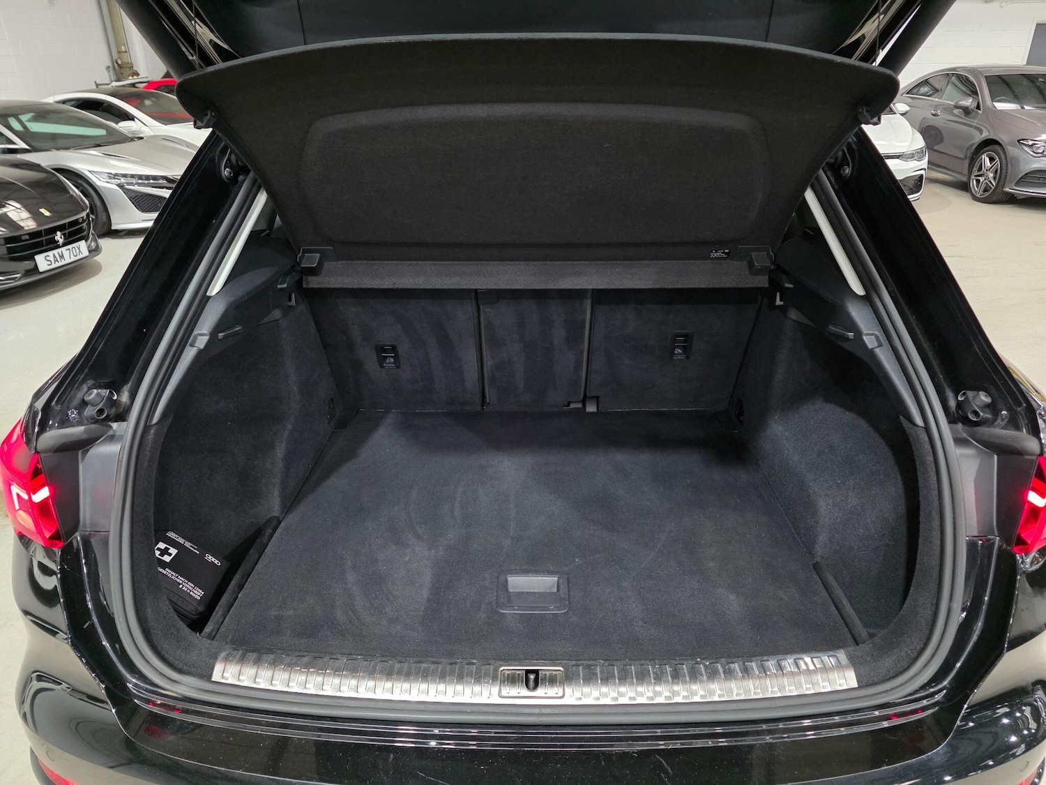 Used Audi Q3 2019 for sale - 76189647: Photo 30