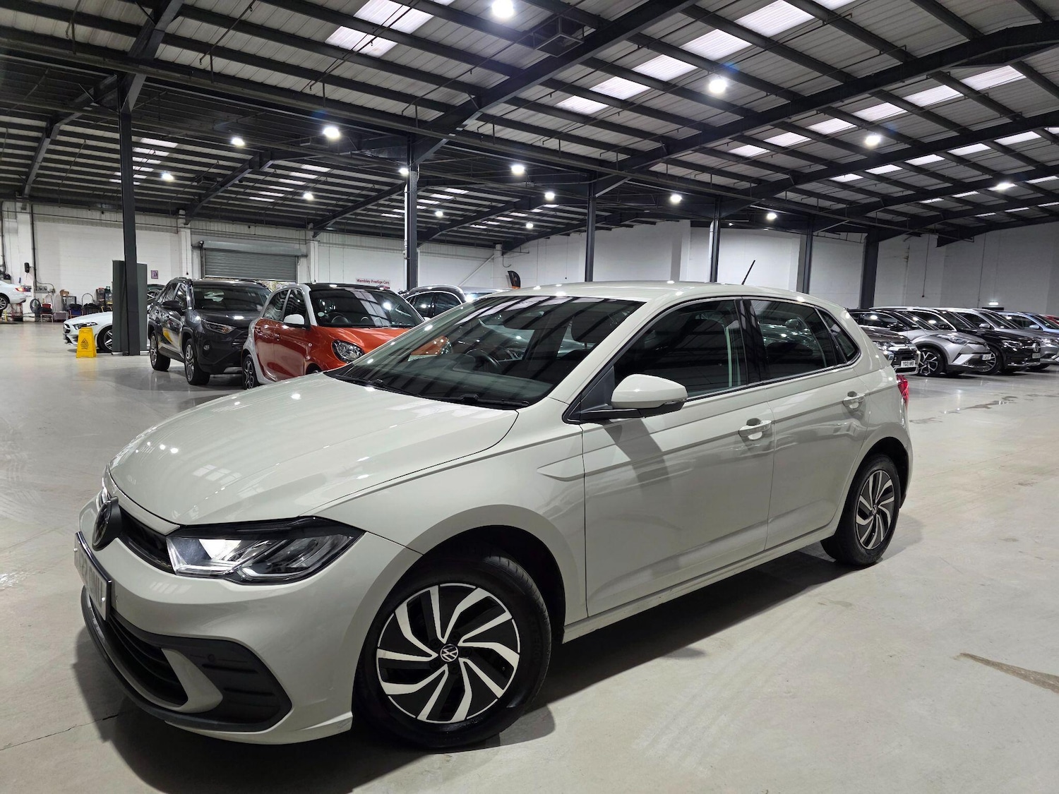 Used Volkswagen Polo 2022 for sale - 76409125: Photo 1