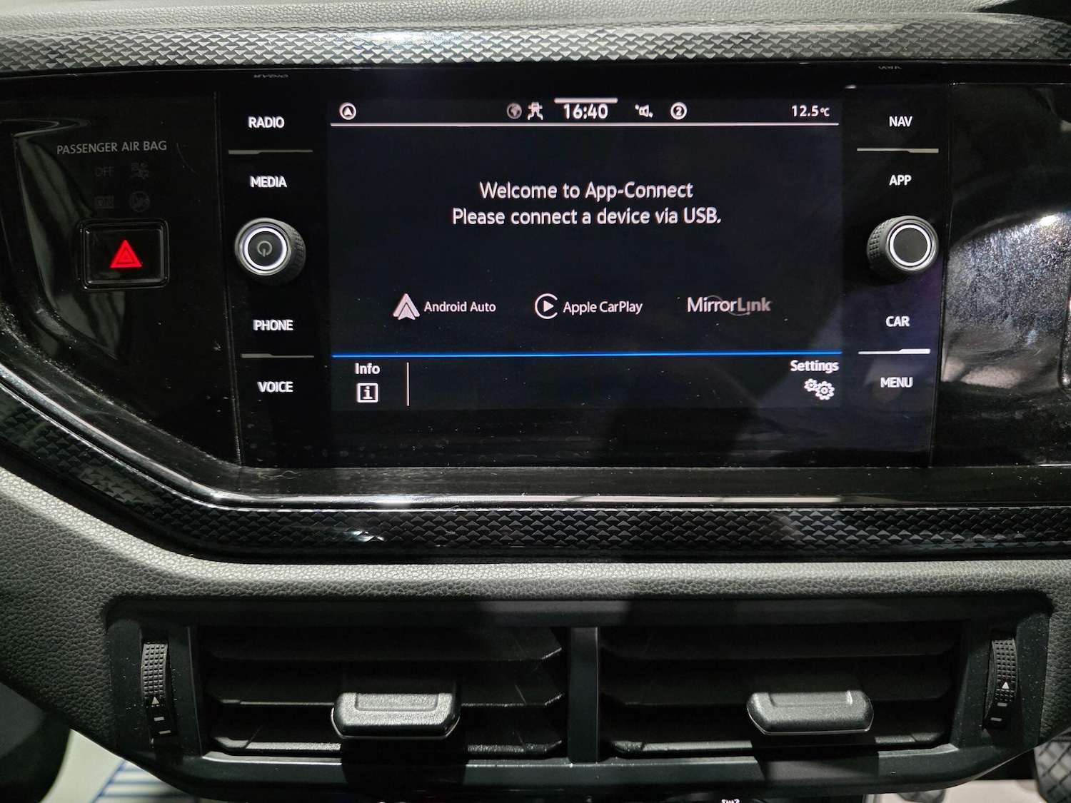 Used Volkswagen Polo 2022 for sale - 76409125: Photo 8