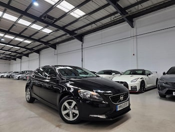 Used Volvo V40 2013 for sale - 79116890: Photo