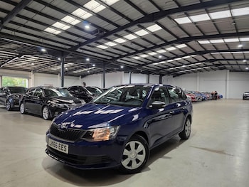 Used Skoda Fabia 2017 for sale - 79496039: Photo