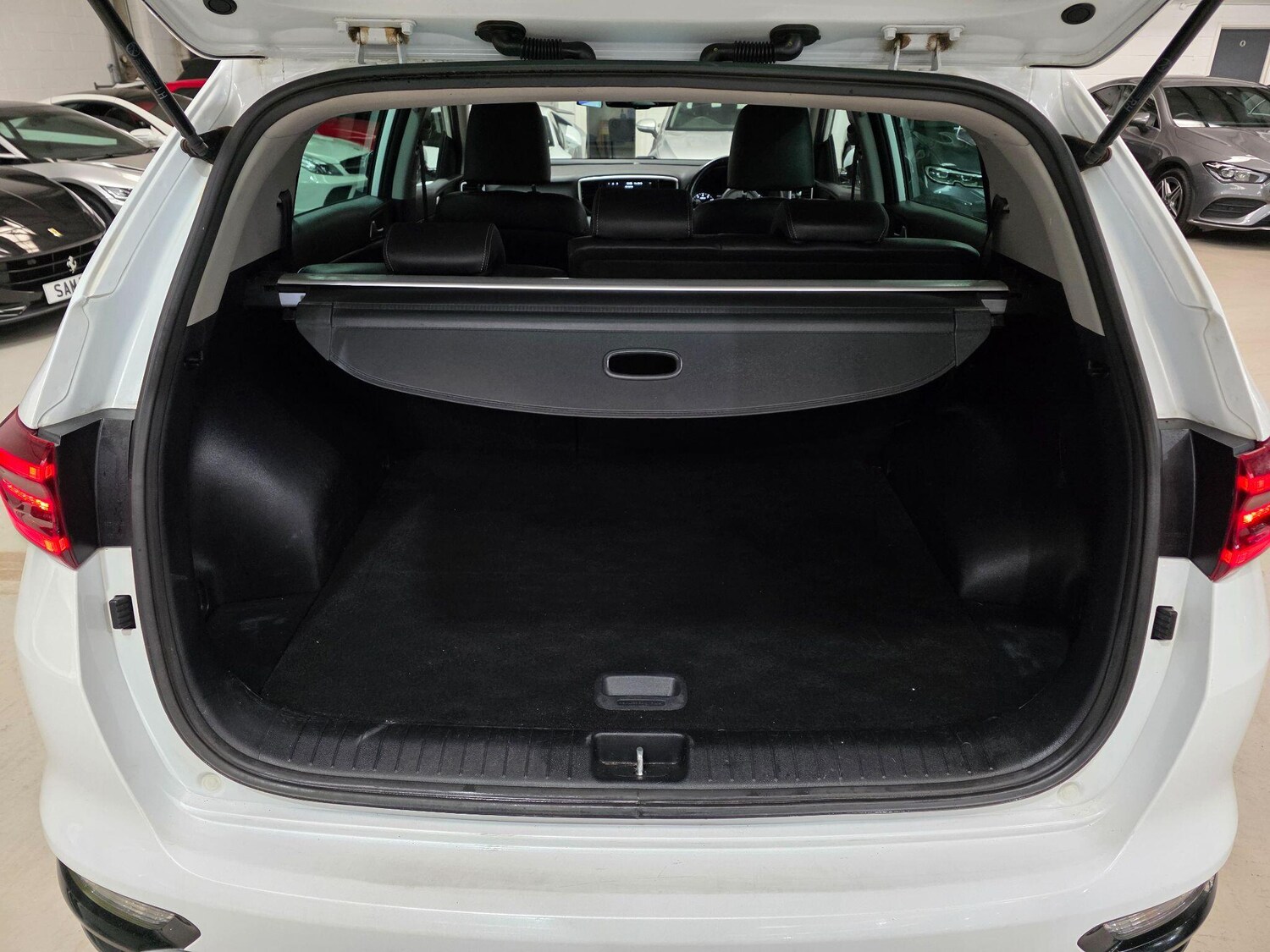 Used Kia Sportage 2019 for sale - 76122832: Photo 32