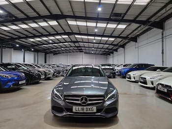 Used Mercedes-Benz C Class 2018 for sale - 78516877: Photo